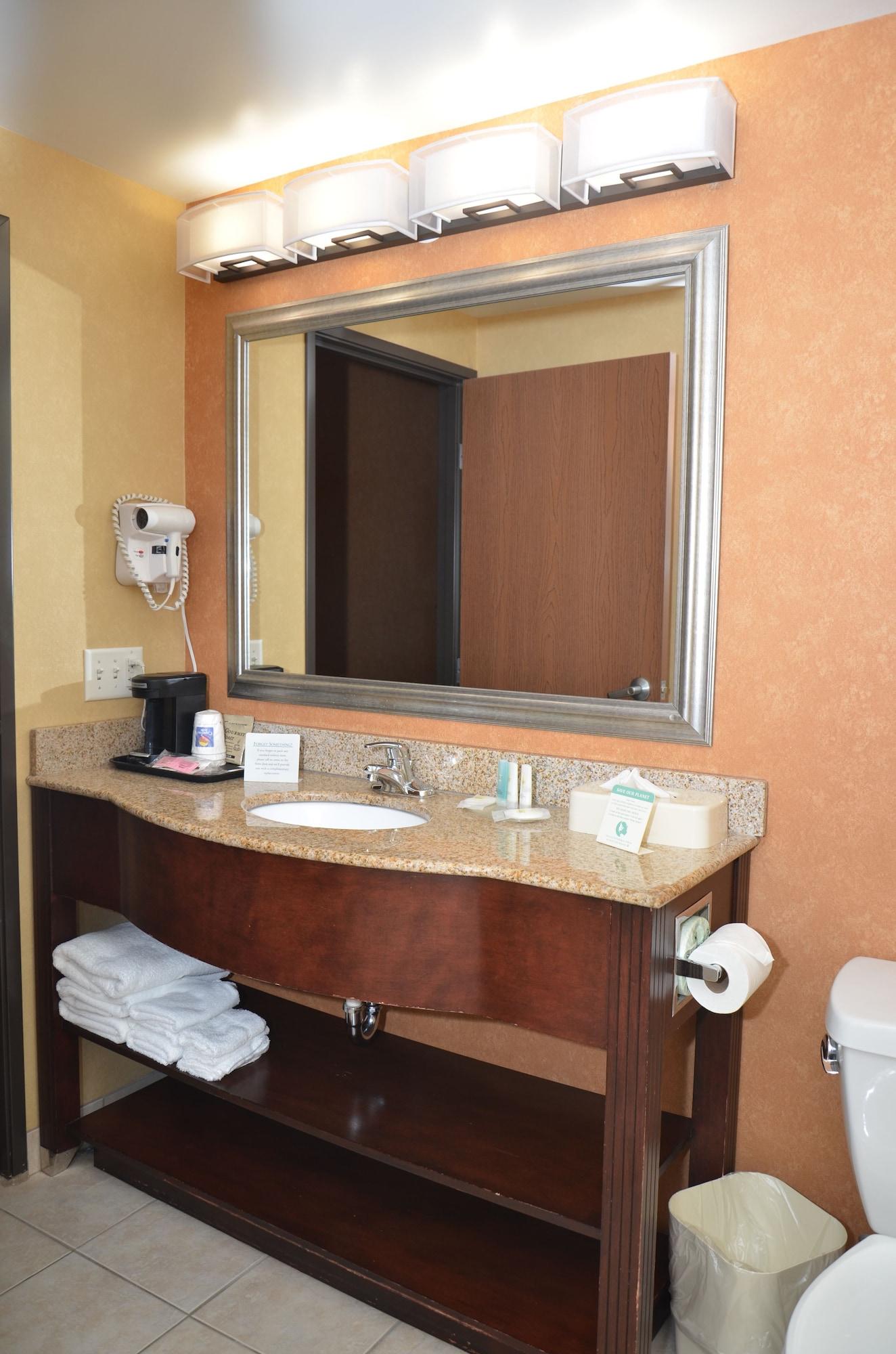 Quality Inn Near Walden Galleria Mall Cheektowaga Eksteriør bilde