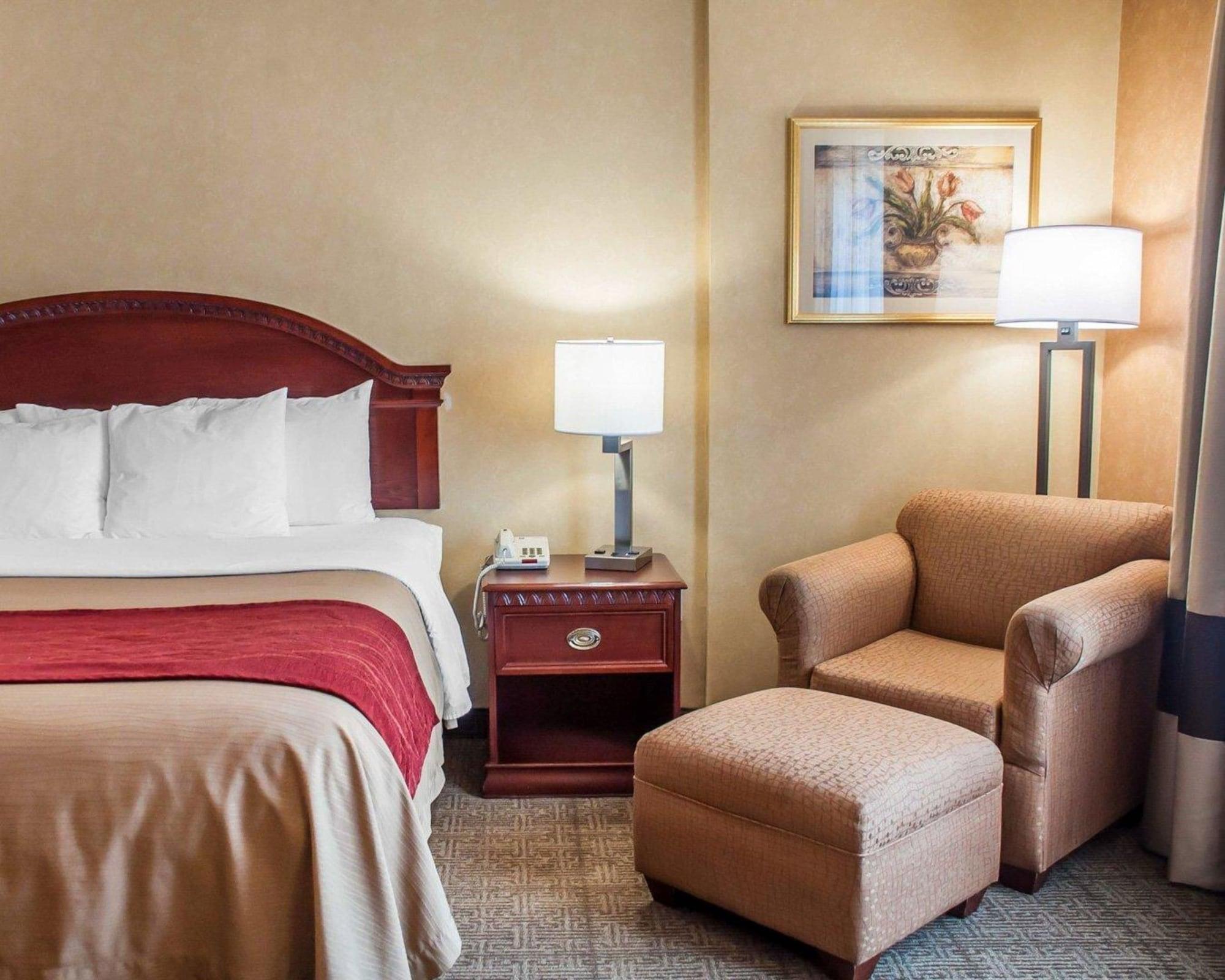 Quality Inn Near Walden Galleria Mall Cheektowaga Eksteriør bilde