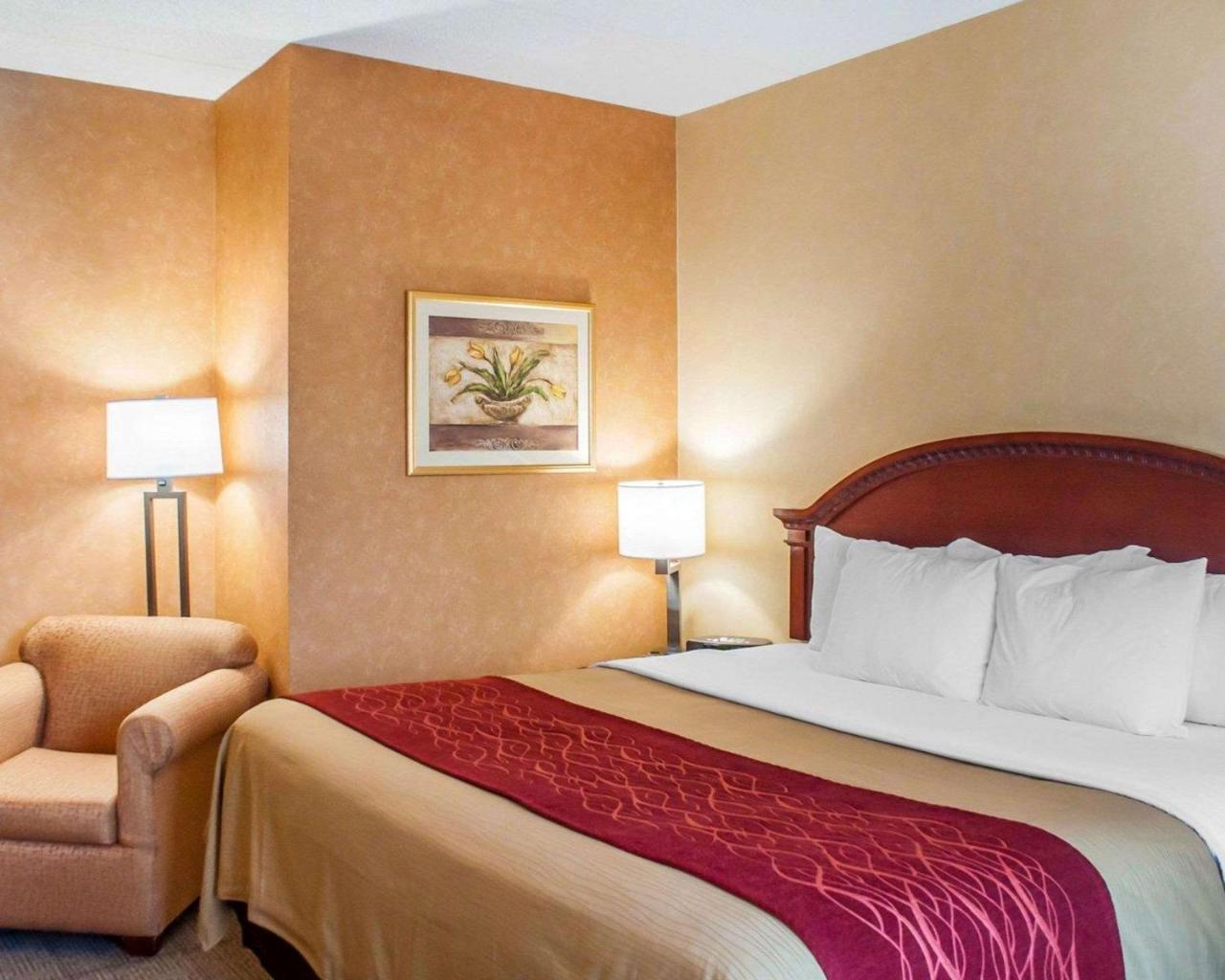 Quality Inn Near Walden Galleria Mall Cheektowaga Eksteriør bilde