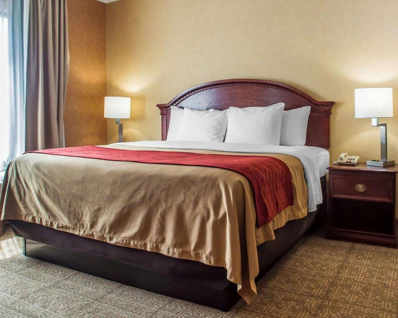 Quality Inn Near Walden Galleria Mall Cheektowaga Eksteriør bilde
