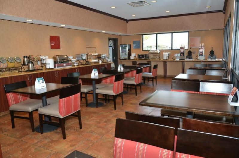 Quality Inn Near Walden Galleria Mall Cheektowaga Eksteriør bilde