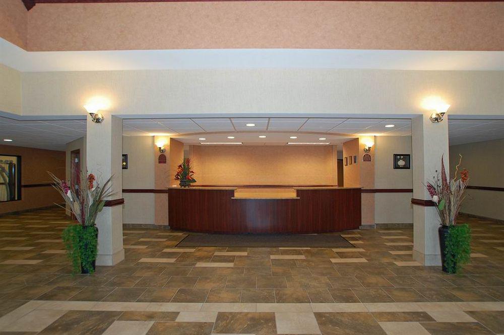 Quality Inn Near Walden Galleria Mall Cheektowaga Eksteriør bilde